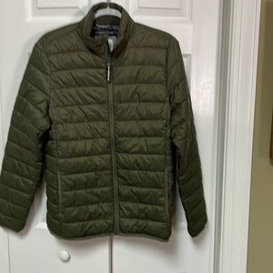 Old Navy army green packable puffer jacket. Size small